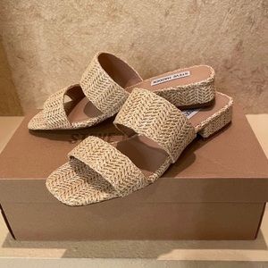 Steve Madden Raffia Sandal